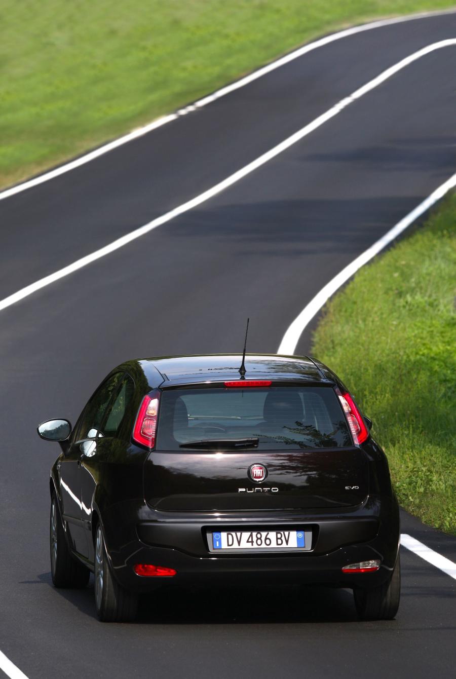  Fiat Punto Evo 2009 года  (фото 24 из 45)